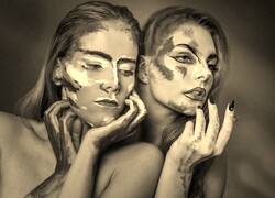 Szary + Sepia