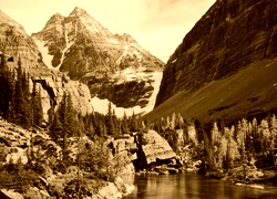 Sepia