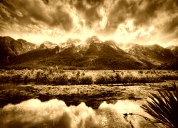 Sepia