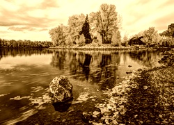 Sepia
