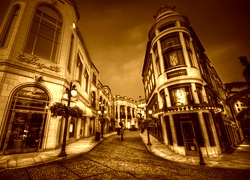 Sepia