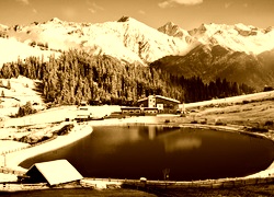 Sepia