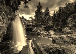 Sepia