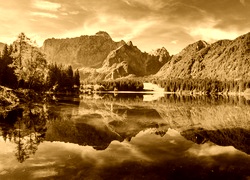 Sepia
