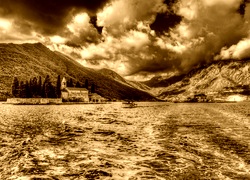 Sepia