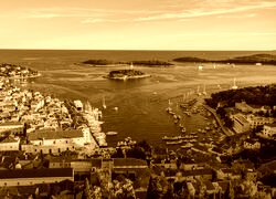 Sepia