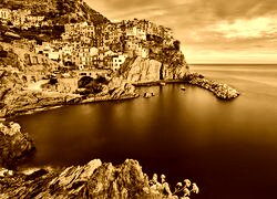 Sepia