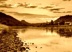 Sepia