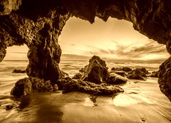 Sepia