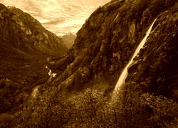 Sepia