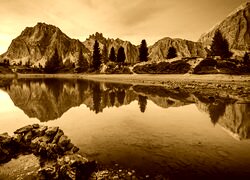 Sepia