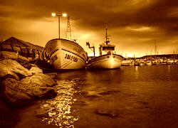 Sepia