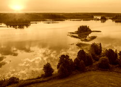 Sepia
