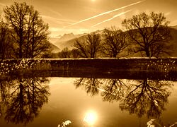 Sepia