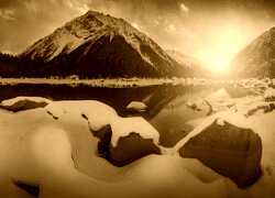 Sepia