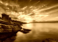 Sepia