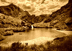 Sepia