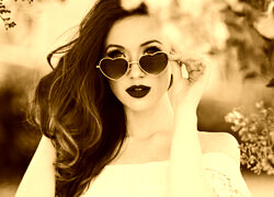 Sepia
