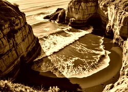 Sepia