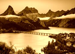Sepia