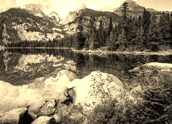 Sepia