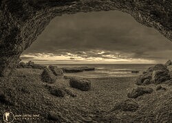 Sepia