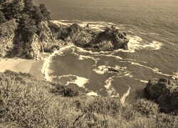 Sepia