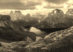 Sepia