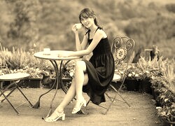 Sepia