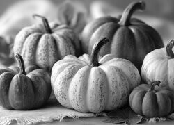 Szary