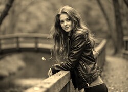 Sepia