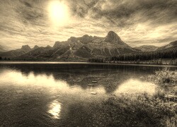 Sepia