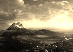 Sepia