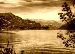 Sepia