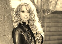 Sepia