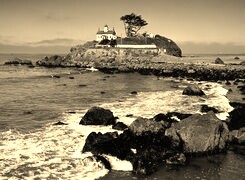 Sepia