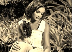 Sepia