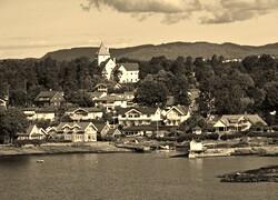 Sepia