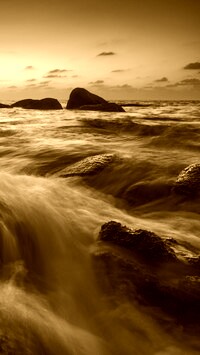 Sepia