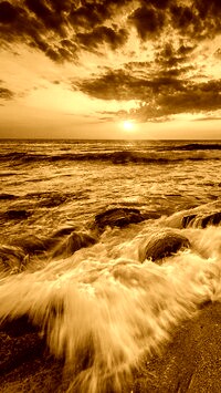 Sepia
