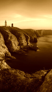 Sepia