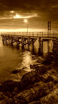 Sepia