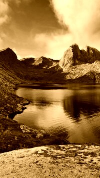 Sepia