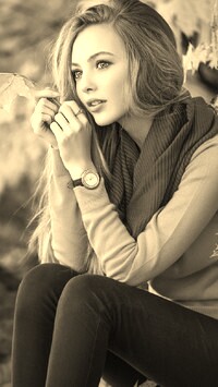 Sepia