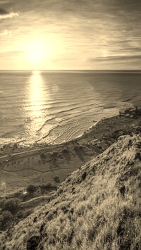 Sepia