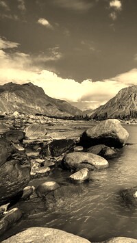 Sepia