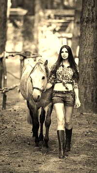 Sepia
