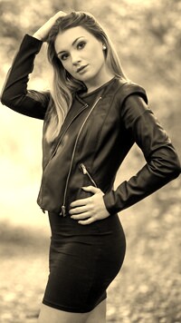 Sepia