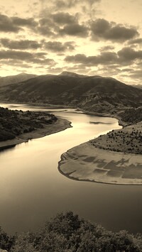 Sepia