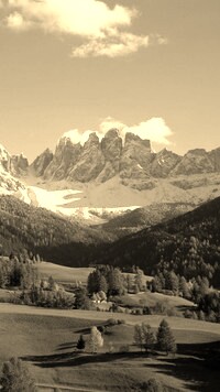 Sepia